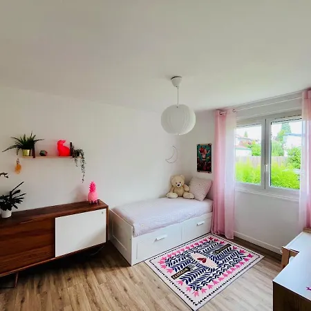 Appartement Lumineux Et Calme